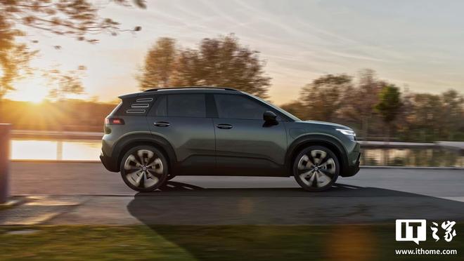 富联娱乐：大众 ID. Cross 概念车亮相：定位入门电动 SUV，明年量产